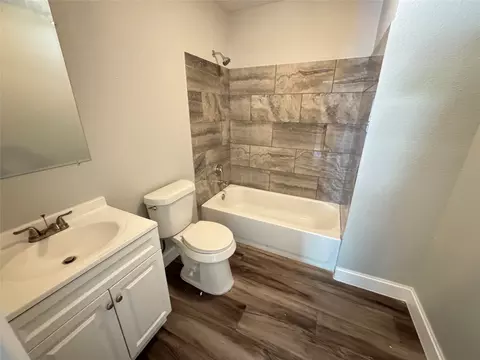 1715 Raylene Dr, Cleburne, TX 76033 photo 12