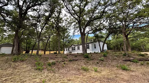 109 Summers Cir, Azle, TX 76020