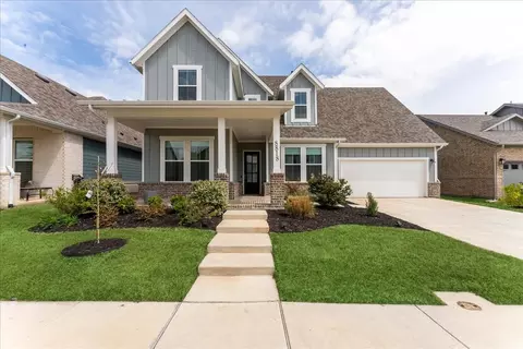8818 Edna Pl, Rowlett, TX 75089