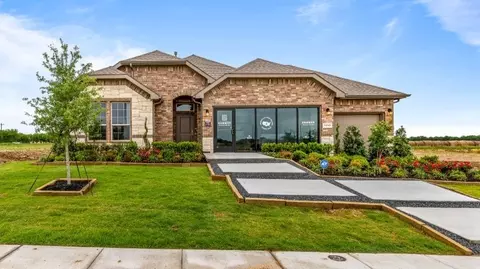 1313 Madeline Ln, Krum, TX 76249