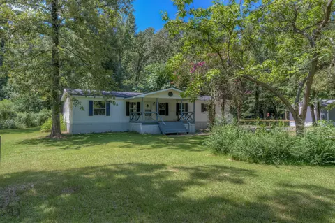 2021 Luke Ln, Benton, LA 71006
