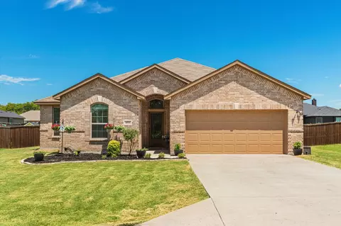 455 Kerens St, Nevada, TX 75173