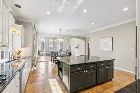 Kitchen - 681 Willowview Dr, Prosper, TX 75078 photo 3 of 4