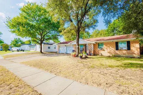 14049 Rawhide Pkwy, Farmers Branch, TX 75234