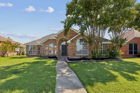 2008 Homestead Dr, Mesquite, TX 75181