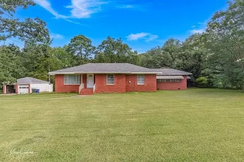 906 Lincoln Dr, Shreveport, LA 71107