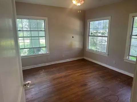 Bedroom - 105 Circle Dr, Cleburne, TX 76033 photo 4 of 4