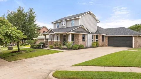 119 Camelot St, Glen Rose, TX 76043