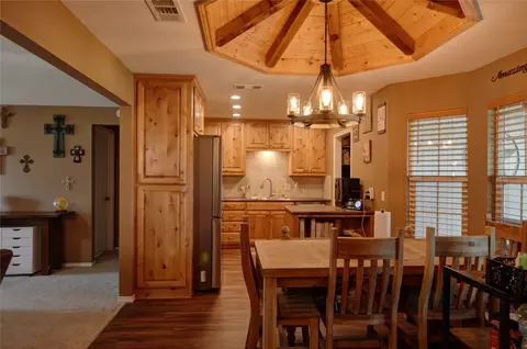 3952 Country Meadows Cir, Granbury, TX 76049