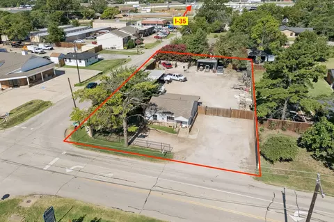 101 N Shady Shores Dr, Lake Dallas, TX 75065