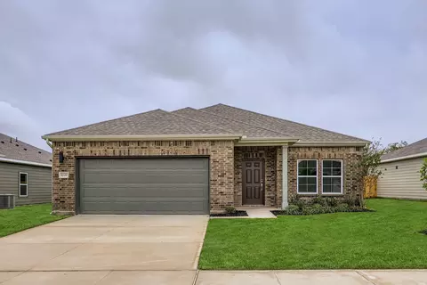 1020 Park Oak Ln, Crowley, TX 76036