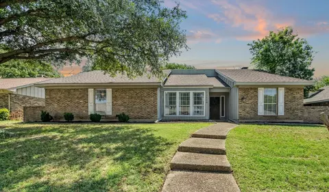 12606 Whispering Hills Dr, Dallas, TX 75243