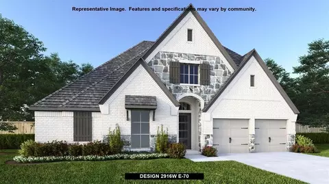 10445 Gray Hills Dr, Fort Worth, TX 76126