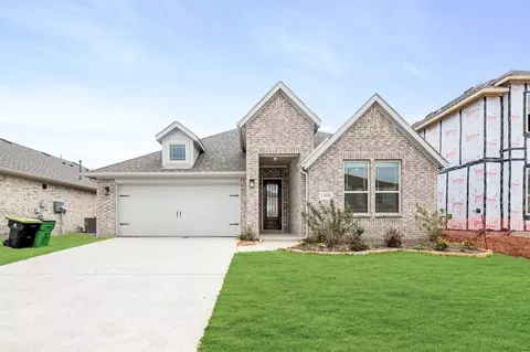1509 Soapberry Dr, Aubrey, TX 76227