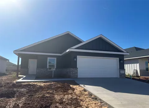 169 Waterloo Dr, Abilene, TX 79605