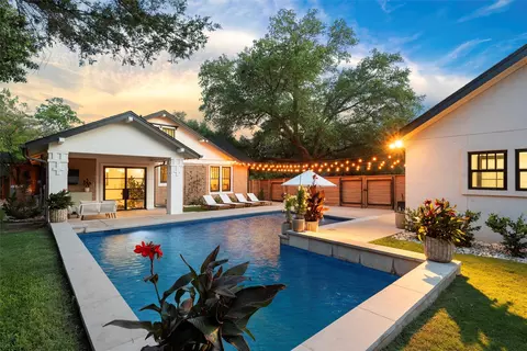2825 Sanger Ave, Waco, TX 76707