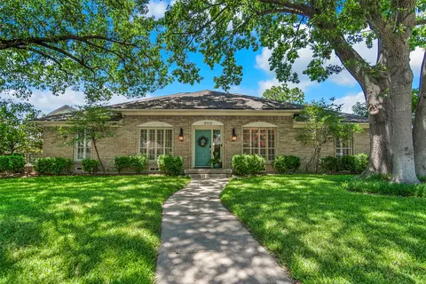 8705 Clover Meadow Dr, Dallas, TX 75243
