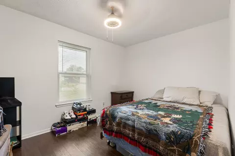 Bedroom - 715 Post Dr, Hewitt, TX 76643 photo 5 of 7