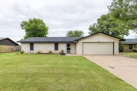 Exterior - 715 Post Dr, Hewitt, TX 76643 photo 3 of 6