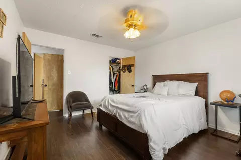 Bedroom - 715 Post Dr, Hewitt, TX 76643 photo 3 of 7