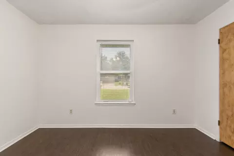 Bedroom - 715 Post Dr, Hewitt, TX 76643 photo 7 of 7