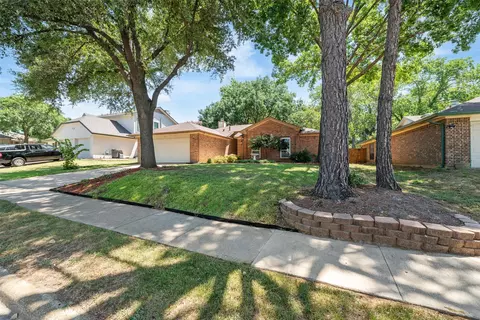 Other - 703 Creekside Dr, Euless, TX 76040 photo 1 of 4