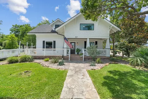 307 N Jackson Ave, Wylie, TX 75098