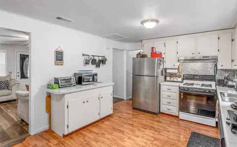 Kitchen - 907 Fuller St, Doyline, LA 71023 photo 1 of 4
