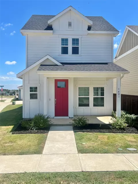 1401 Apricot Ln, Gainesville, TX 76240