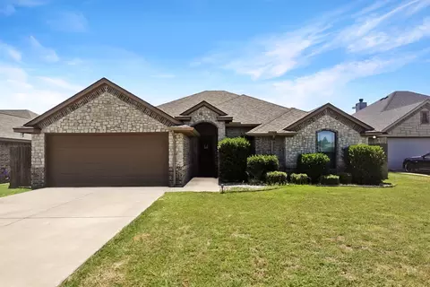 710 Denali Ct, Tolar, TX 76476