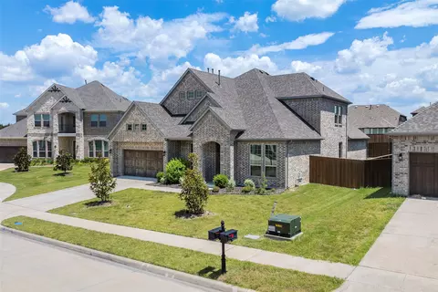 2033 Corleone Dr, Rockwall, TX 75032