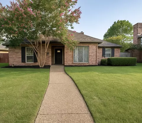 909 Country Ln, Allen, TX 75002