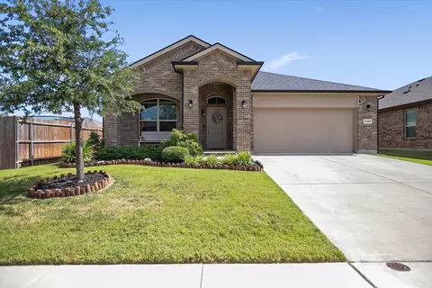1136 Blooming Prairie Trl, Fort Worth, TX 76177