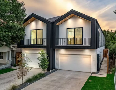 814 W 10th St, Dallas, TX 75208