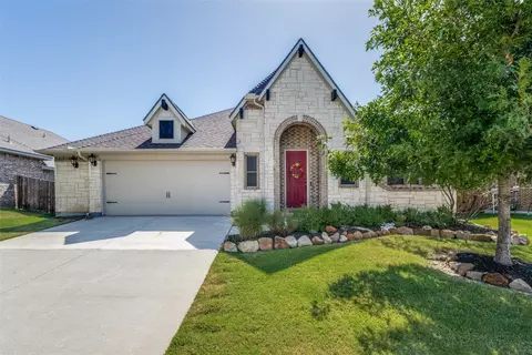 9113 Athens Dr, Argyle, TX 76226