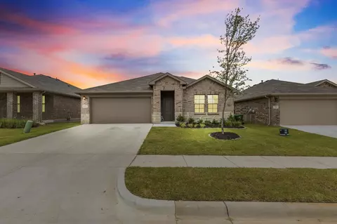 537 Bronze Cir W, Springtown, TX 76082