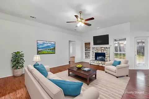 232 Cotton Wood Ct, Rockwall, TX 75032