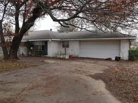 604 E Highland Rd, Ovilla, TX 75154