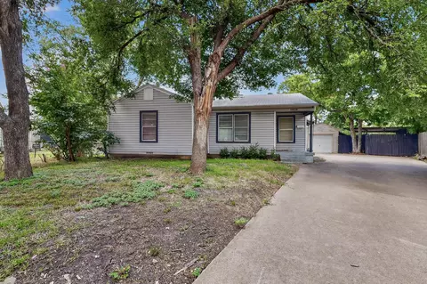 1510 S Farola Dr, Dallas, TX 75228
