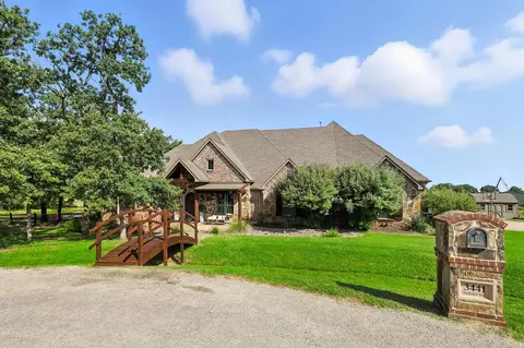 3441 Enchanted Acres Dr, Burleson, TX 76028
