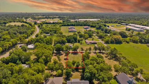 405 3rd St, Commerce, TX 75428