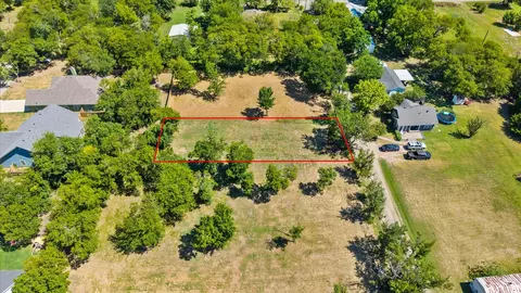 405 3rd St, Commerce, TX 75428 photo 5