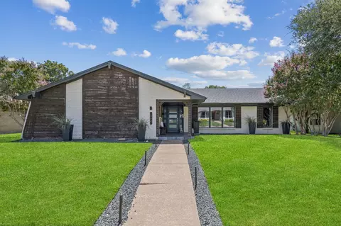 10621 Ferndale Rd, Dallas, TX 75238