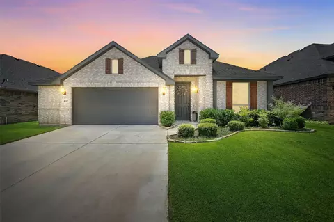 4225 Ambergate Dr, Crowley, TX 76036