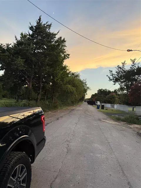 4331 Memory Lane Blvd, Dallas, TX 75241