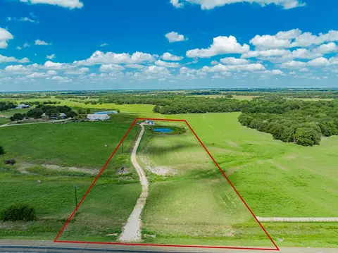 7032 Fm 751, Wills Point, TX 75169