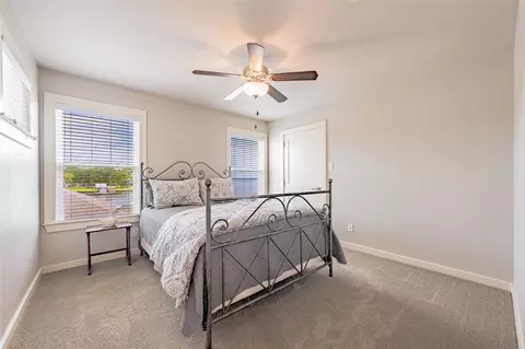 Bedroom - 506 Sampan Dr, Tool, TX 75143 photo 2 of 4