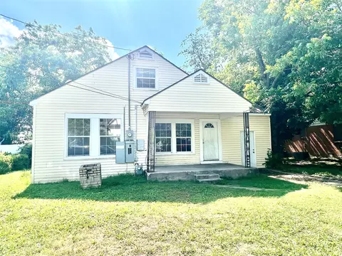 4022 Roberts St, Greenville, TX 75401