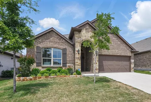 2172 Knightsgate Rd, Argyle, TX 76226