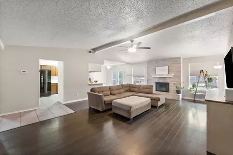 5417 Sandusky Ct, Arlington, TX 76017